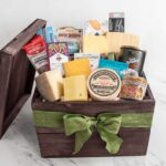 Birthday Hampers for Mum vs Mother’s Day Hampers: What’s the Actual Difference?